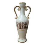 Vase ancien en forme d'amphore, décor antique Vase ancien en forme d'amphore, décor antique