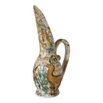 Vase ancien tourn� � la main, d�cor d'antilope