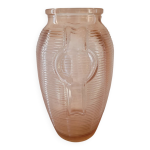 Vase art dco en verre moul rose