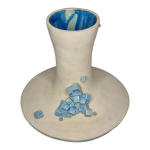 Vase bascule design en céramique émaillée à décor de cristaux, 34 cm Vase bascule design en céramique émaillée à décor de cristaux, 34 cm
