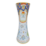 Vase en cornet en porcelaine