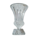 Vase en cristal a pointes de diamants Vase en cristal a pointes de diamants