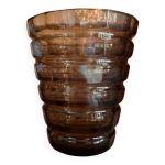 Vase daum art déco signé daum croix de lorraine nancy france, verre fumé, vase à facettes. Vase daum art déco signé daum croix de lorraine nancy france, verre fumé, vase à facettes.