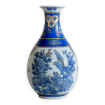 Vase japonais en porcelaine bleu cobalt et dor�e
