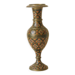 Vase oriental ancien artisanal en laiton maill au dcor floral polychrome