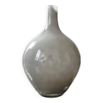 Vase rond et col droit en verre gris soufflé à la bouche, france 1950 Vase rond et col droit en verre gris soufflé à la bouche, france 1950