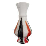 Vase soliflore soufflé italien pop art vintage des années 70 en opaline Vase soliflore soufflé italien pop art vintage des années 70 en opaline