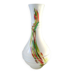 Vase en verre d art soufflé de murano / opalin blanc, inclusions volutes de fumée polychromes. 28, 5 ... Vase en verre d art soufflé de murano / opalin blanc, inclusions volutes de fumée polychromes. 28, 5 ...