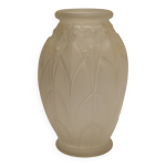 Vase en verre moul et satin art dco, vers 1930