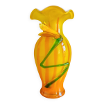 Vase en verre soufflé jaune 24 cm style murano Vase en verre soufflé jaune 24 cm style murano