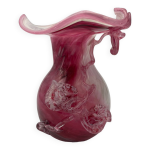Vase en verre souffl main nuance rose  dcor sculptural de feuilles