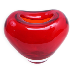 Vase vintage en verre rouge