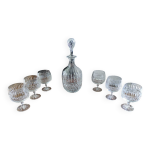 Verres et carafe en cristal