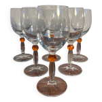 Verre  pied eau vin