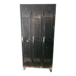 Vestiaire industriel, armoire m�tallique 3 portes