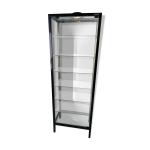 Vitrine ferm�e pierre vandel