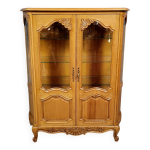 Vitrine galb�e style louis xv en chene blond vers 1950