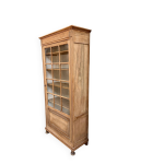 Vitrine parisienne (rnove)