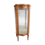 Vitrine de style louis xv / transition en bois et bronze dor�