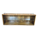 Vitrine suspendue en noyer aprs rnovation. style vintage / loft / sur mesure