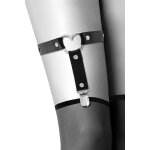 Bijoux pour toi jarretire noire avec coeur mtal et rivets noir