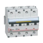 Disjoncteur magntothermique bticino 25a 4 ples 16ka courbe d 6 modules ft84d25