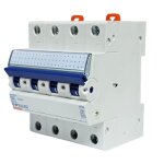 Disjoncteur magntothermique gewiss 32a 4p 6ka c 4 modules gw92090