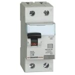 Interrupteur magntothermique diffrentiel bticino 1p + n 20a 30ma type a 4. 5ka 2 modules ga8813a20