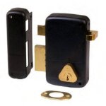 Serrure monopoint vertical tirage gauche cylindre de 40 mm s'entrouvrant bc1534 cisa 3005032000bc1534 ...