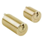 Cylindre ext�rieur pour verrou vega 50 mm en laiton poli fourni avec trois cl�s jpm 832750 - 01 - 0a