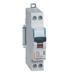 Disjoncteur dnx 4500 6ka borne  vis 1 module 1p + n 230v 32a - legrand - 406777