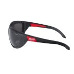 Lunettes de s�curit� performance teint�es avec joint amovible milwaukee 4932471886