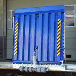 Axess industries pont de chargement acier articul� coulissant 5000 kg long. 1250 mm larg. . . .