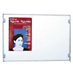 1 / 2 tableau blanc h. 85 x l. 120 cm