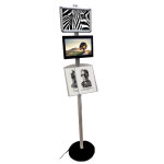 Totem 1 poteau 182 cm + 1 cran noir 13 pouces + 1 cadre a4 + tagre incline pm plexiglass