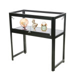 Vitrine exposition table / comptoir h. 90xl. 90xp. 45 alu noir