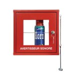 Coffret avec avertisseur de brume et marteau