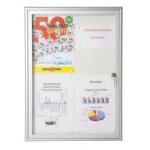 Vitrines d'int�rieur avec fond li�ge ou m�tal