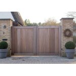 Gardival. portail double battant en iroko oxford ? 300 x 180 cm