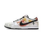 Sb dunk low raygun tie dye away