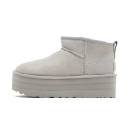 Ugg classic ultra mini platform boot seal