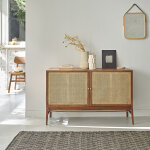 Buffet 2 portes, en acacia massif finition noyer et cannage