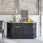 Buffet en bois d'acajou 2 tiroirs 4 portes