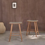 Lot de 2 tabourets de bar en teck massif et tissu ray�