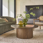 Table basse ronde en mindi massif finition noyer 100 cm