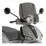 Pare - brise givi piaggio liberty 50 / 125 / 150 / 200 02 - 24 fumée Pare - brise givi piaggio liberty 50 / 125 / 150 / 200 02 - 24 fumée