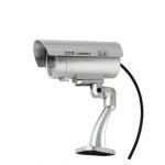 Caméra cctv factice étanche avec led clignotante pour une alarme de sécurité réaliste (argent) Caméra cctv factice étanche avec led clignotante pour une alarme de sécurité réaliste (argent)