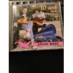 10 ans dans l'ombre de avion rose