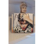 Album cd rihanna  talk that talk  autograph signed