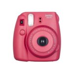 Appareil photo instantan� fujifilm instax mini 8 objectif : 60 mm framboise